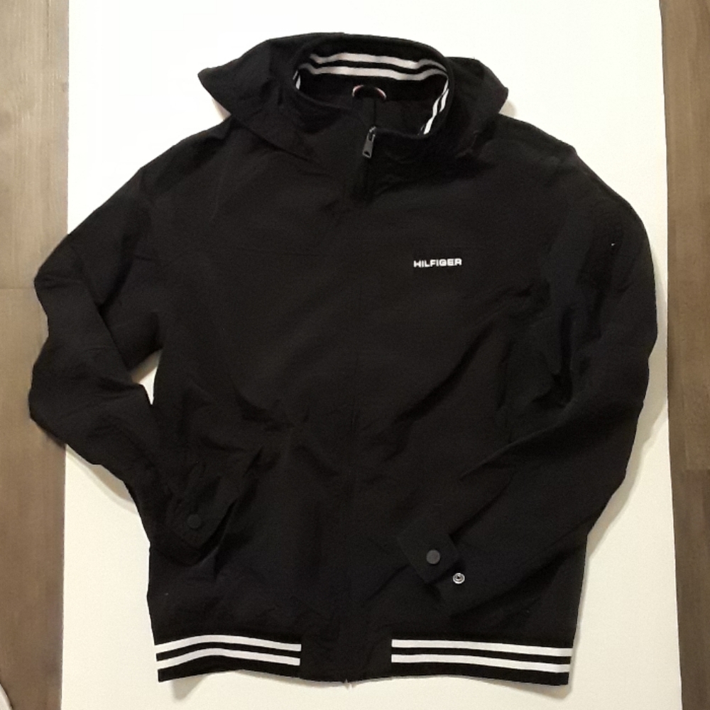 COPY - **LIKE NEW** Tommy Hilfiger jacket